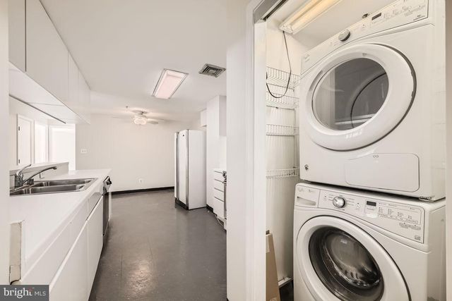 250 PRESIDENT ST #212, Baltimore, MD 21202