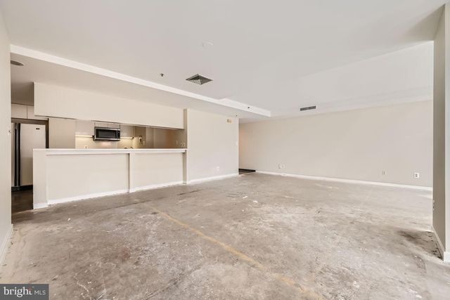 250 PRESIDENT ST #212, Baltimore, MD 21202