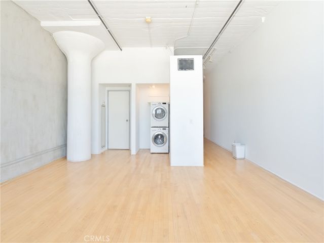 420 S San Pedro 402, Los Angeles, CA 90013