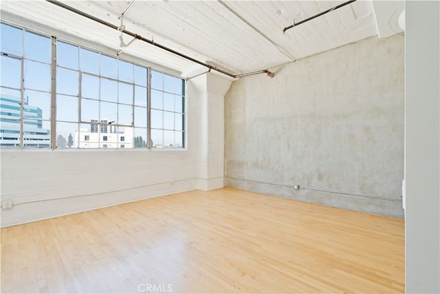 420 S San Pedro 402, Los Angeles, CA 90013