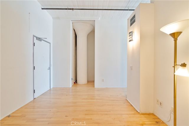 420 S San Pedro 402, Los Angeles, CA 90013