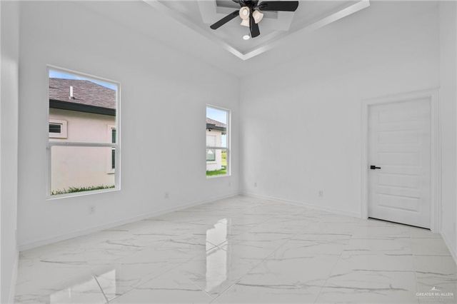 1044 Nina Avenue, Alamo, TX 78516