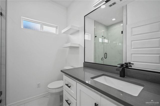 1044 Nina Avenue, Alamo, TX 78516