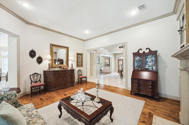 4519 Amble Oak Court, Houston, TX 77059