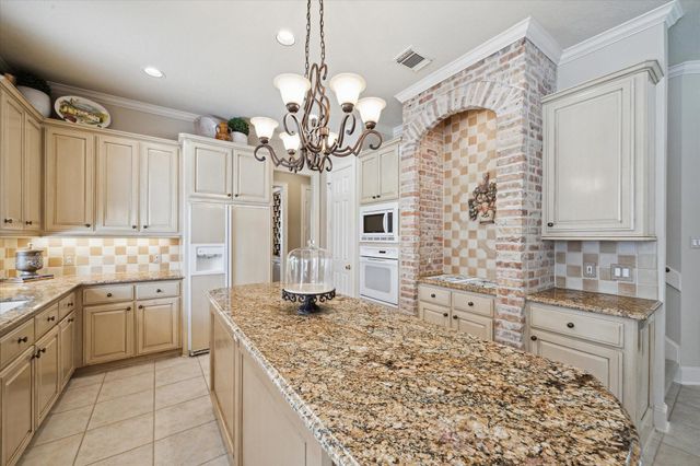 4519 Amble Oak Court, Houston, TX 77059