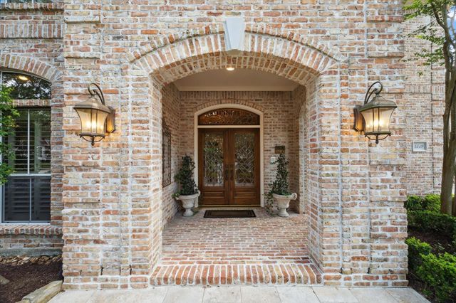 4519 Amble Oak Court, Houston, TX 77059