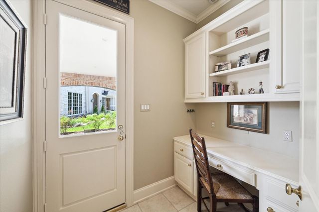 4519 Amble Oak Court, Houston, TX 77059