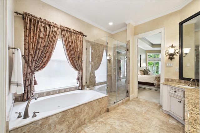 4519 Amble Oak Court, Houston, TX 77059