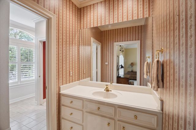 4519 Amble Oak Court, Houston, TX 77059