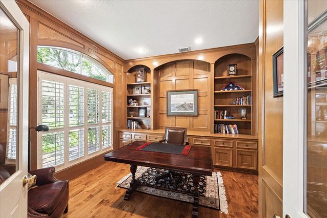 4519 Amble Oak Court, Houston, TX 77059