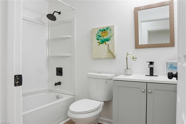 626 42nd ST, Newport News, VA 23607