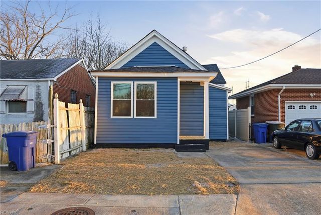 626 42nd ST, Newport News, VA 23607