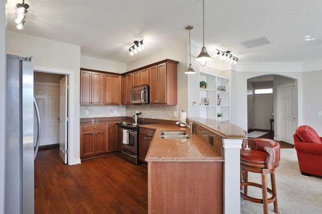 5609 Frawley Drive, Dublin, OH 43016