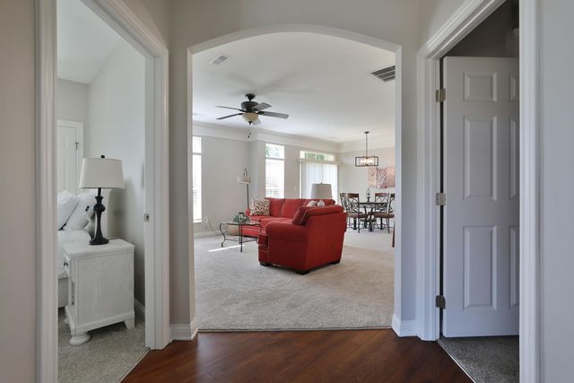5609 Frawley Drive, Dublin, OH 43016