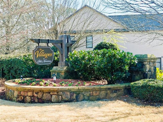 2638 Lake Manor Cir Circle, Duluth, GA 30096