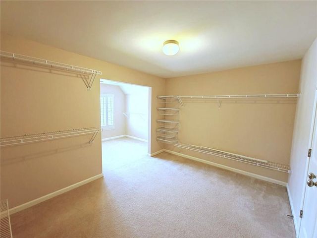 2638 Lake Manor Cir Circle, Duluth, GA 30096