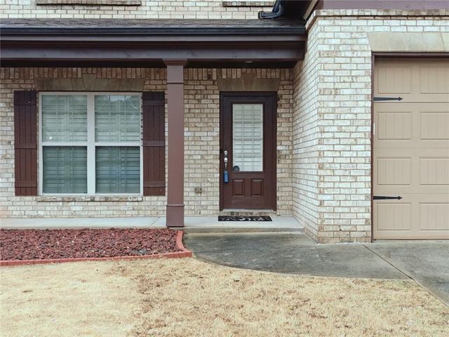 2638 Lake Manor Cir Circle, Duluth, GA 30096