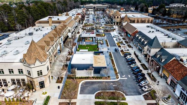 2638 Lake Manor Cir Circle, Duluth, GA 30096