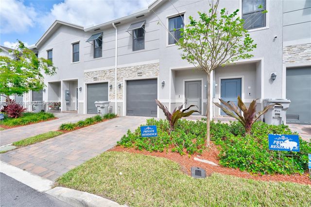 848 NW 3rd Terrace, Pompano Beach, FL 33060
