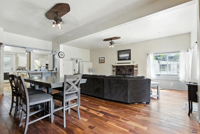 5048 TWILIGHT DR, Rapid City, Sd 57703, SD 57703