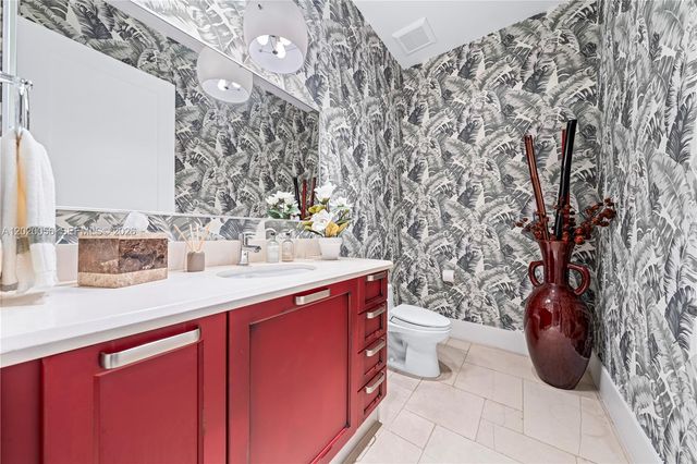4196 S Douglas Road, Miami, FL 33133