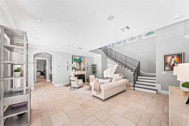 4196 S Douglas Road, Miami, FL 33133