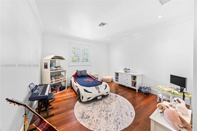 4196 S Douglas Road, Miami, FL 33133