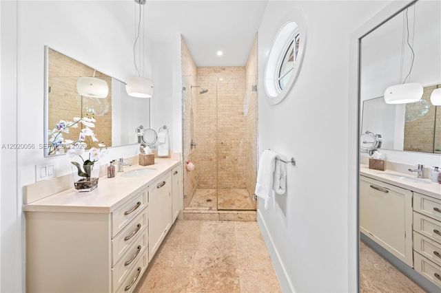 4196 S Douglas Road, Miami, FL 33133