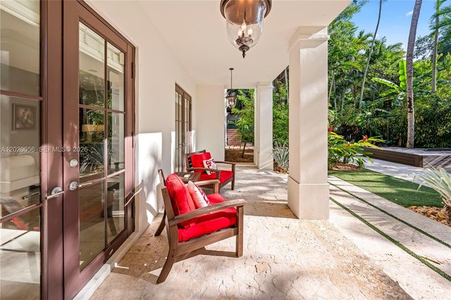 4196 S Douglas Road, Miami, FL 33133