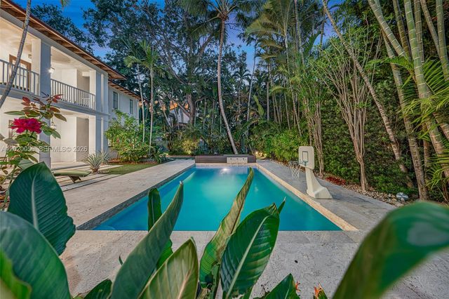4196 S Douglas Road, Miami, FL 33133