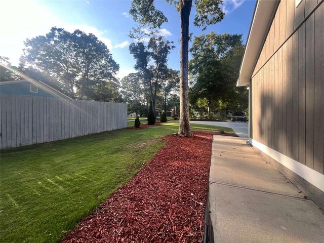 6015 Sumter Drive, Douglasville, GA 30135