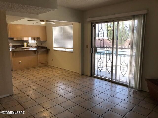 9449 E Barrudean Hills Street, Tucson, AZ 85710