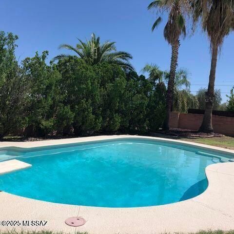 9449 E Barrudean Hills Street, Tucson, AZ 85710