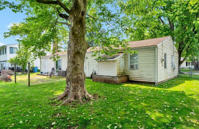 28 Kulper Road, New Britain, CT 06051
