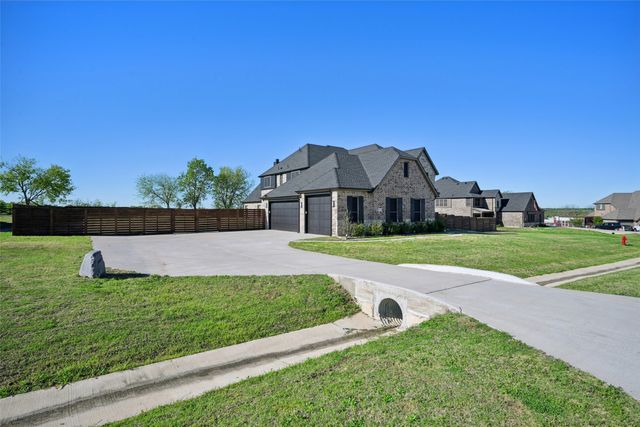 1114 Cedar Street, Howe, TX 75459