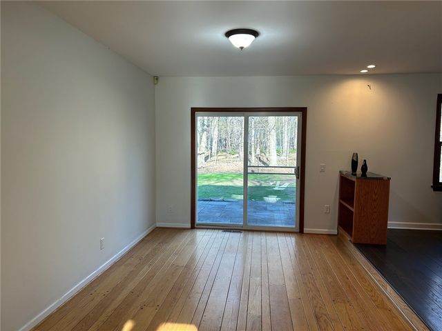 581 Bending Bough Drive, Webster, NY 14580