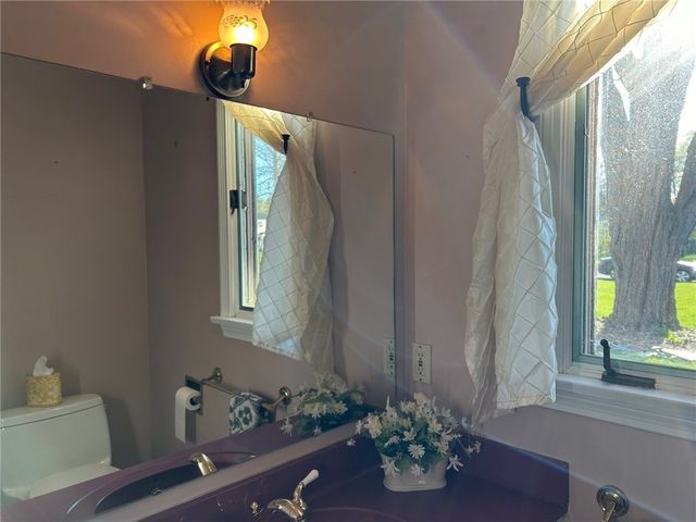 581 Bending Bough Drive, Webster, NY 14580
