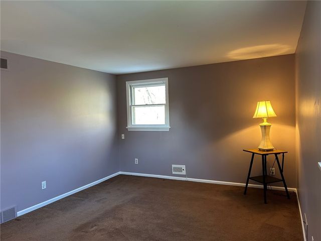 581 Bending Bough Drive, Webster, NY 14580