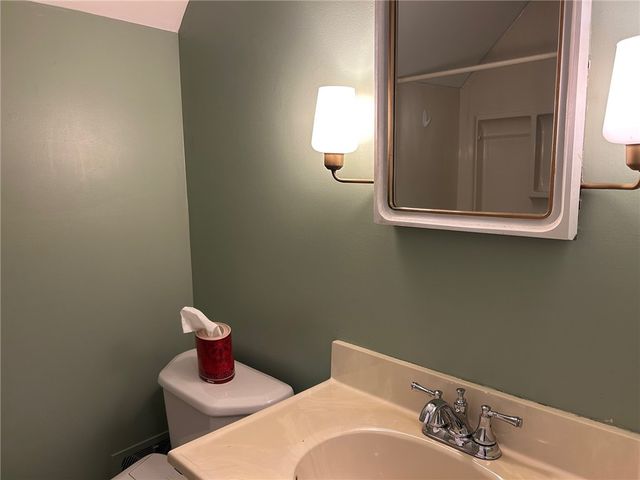 581 Bending Bough Drive, Webster, NY 14580