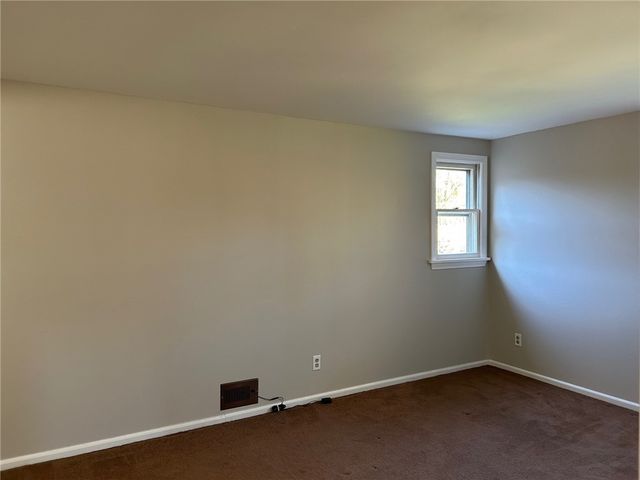 581 Bending Bough Drive, Webster, NY 14580