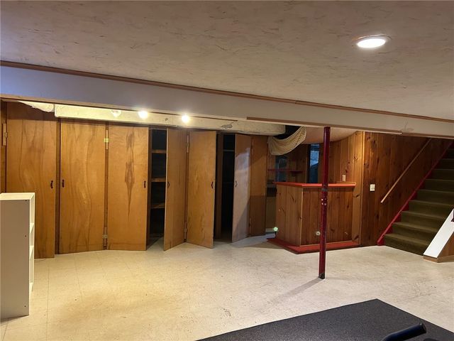 581 Bending Bough Drive, Webster, NY 14580