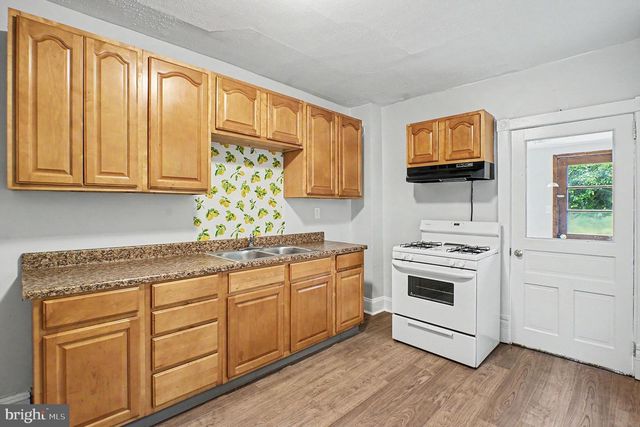 316 W LINCOLN HWY, Coatesville, PA 19320