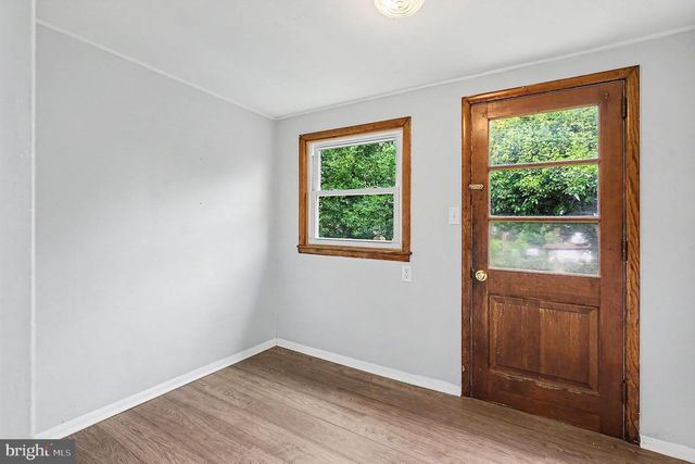 316 W LINCOLN HWY, Coatesville, PA 19320