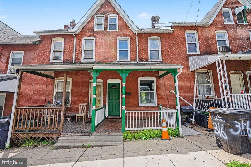 316 W LINCOLN HWY, Coatesville, PA 19320