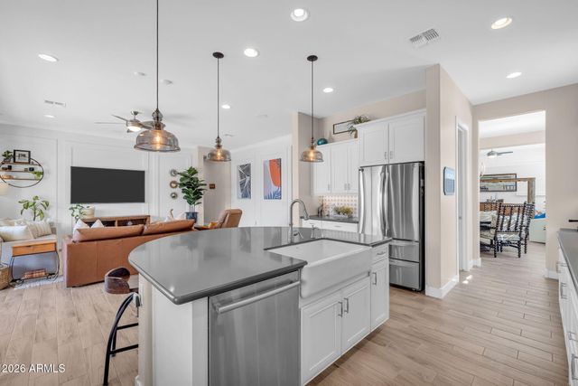 18924 W MEDLOCK Drive, Litchfield Park, AZ 85340