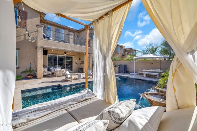 18924 W MEDLOCK Drive, Litchfield Park, AZ 85340