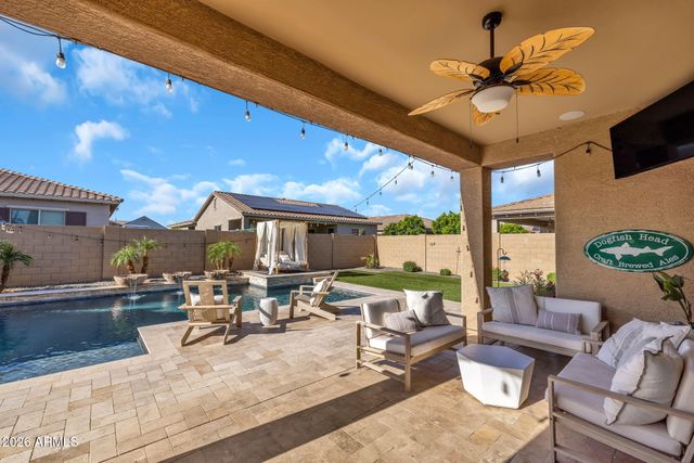 18924 W MEDLOCK Drive, Litchfield Park, AZ 85340