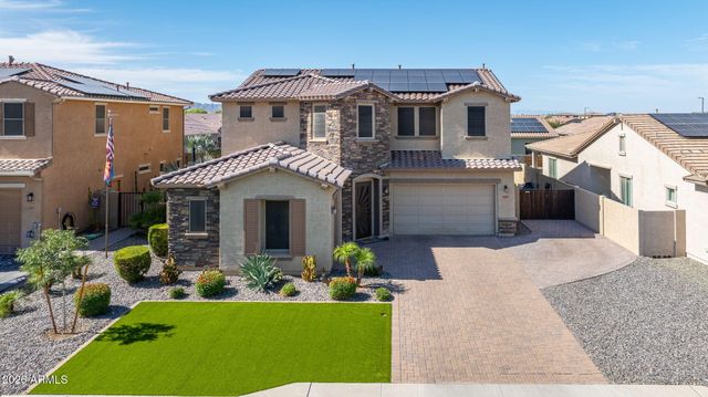18924 W MEDLOCK Drive, Litchfield Park, AZ 85340