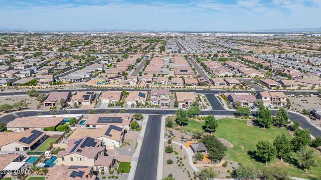 18924 W MEDLOCK Drive, Litchfield Park, AZ 85340