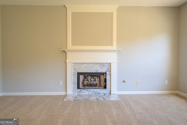 2404 Lake Cove Court, Lithonia, GA 30058